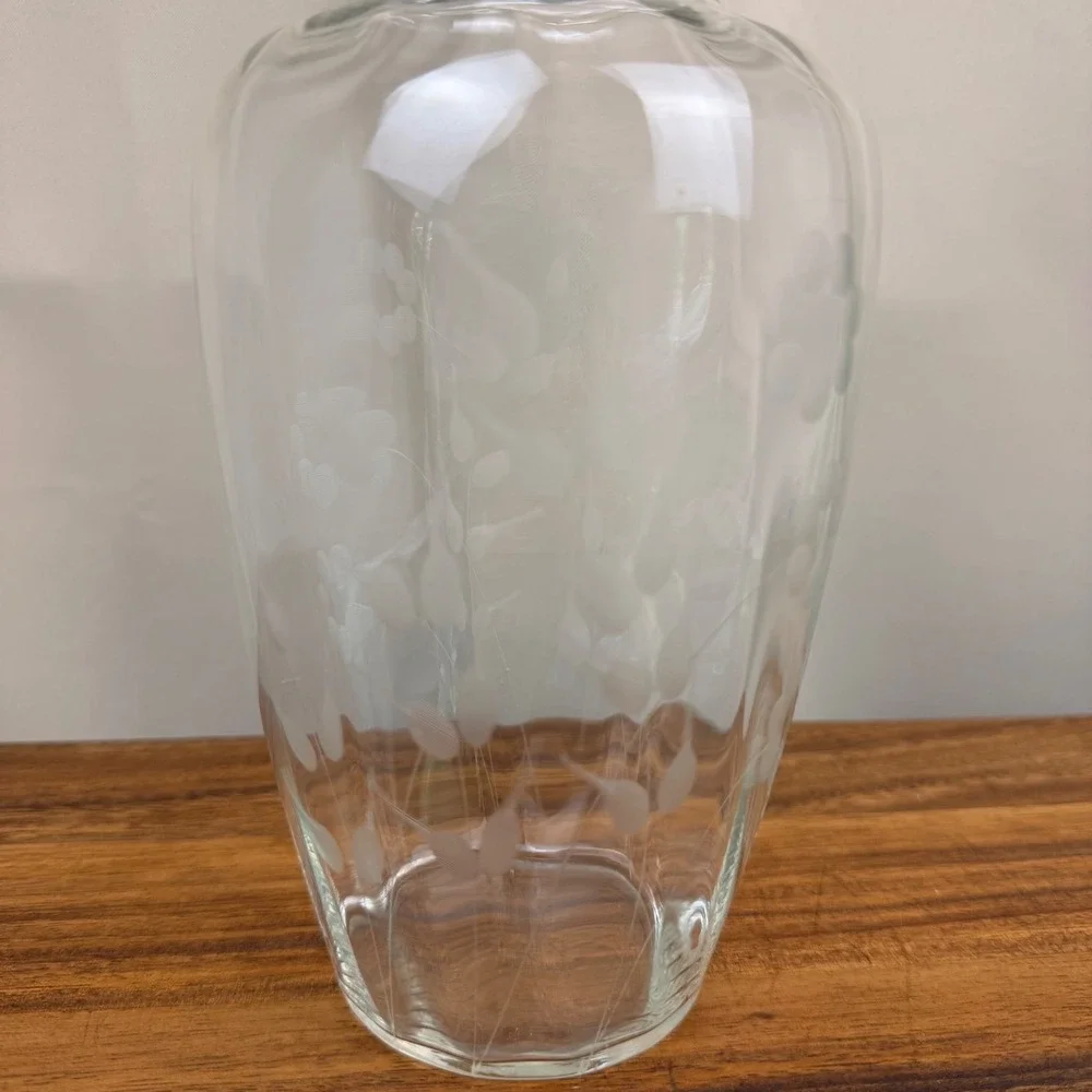 Vintage Hand Blown Optic Glass Vase Etched Floral Scalloped Rim Clear 8 inch